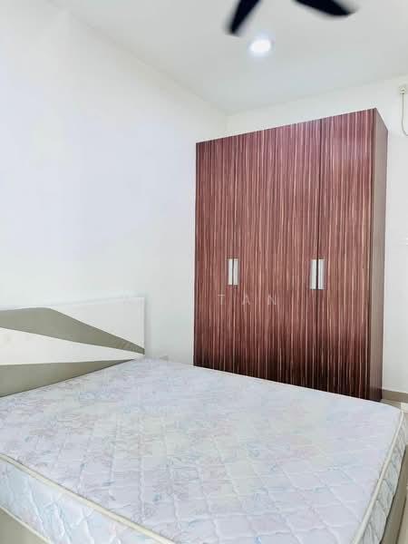 Seasons Amara Larkin - 5