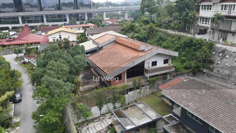 Taman Damansara Endah, 3-Storey Bungalow House For Sale - 3