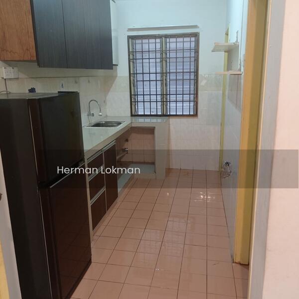 MURAH Iris Apartment Saujana Utama Sungai Buloh - 2