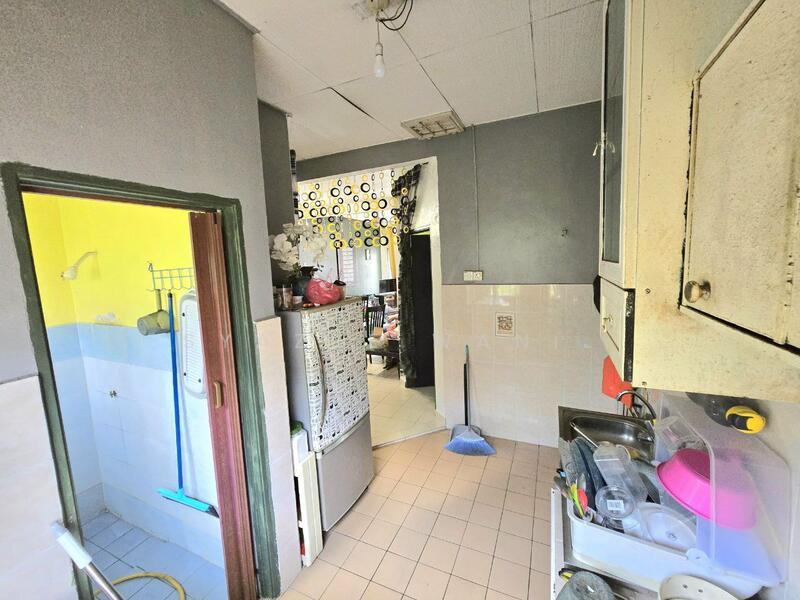 Taman Sri Tanjung - 5