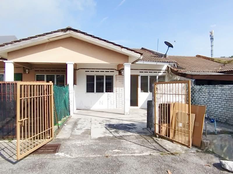 Taman Desa Kundang - 1