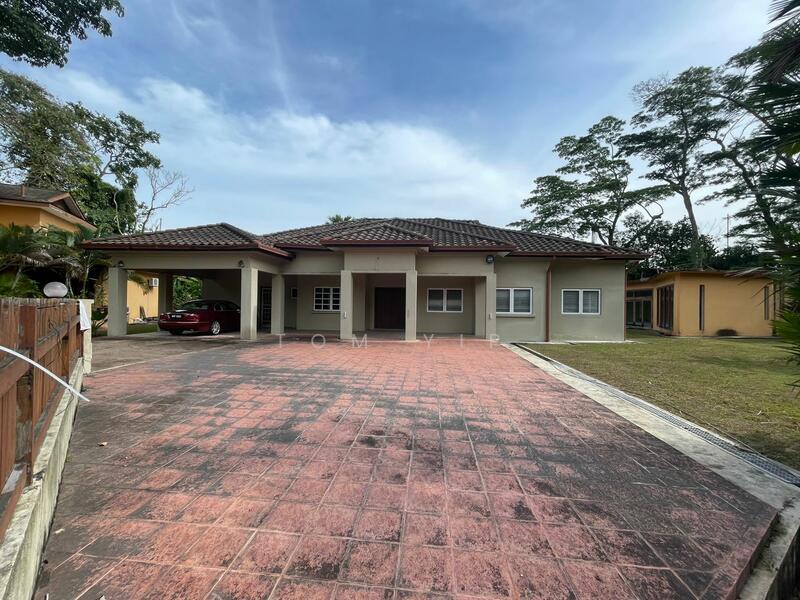 Monterez Bungalow Seksyen U9 Shah Alam - 5