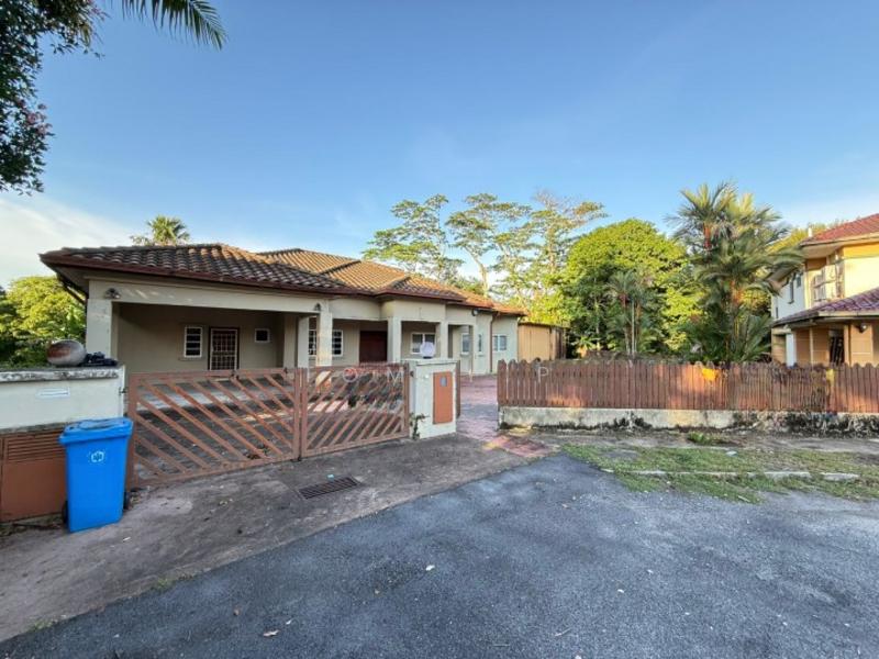 Monterez Bungalow Seksyen U9 Shah Alam - 1