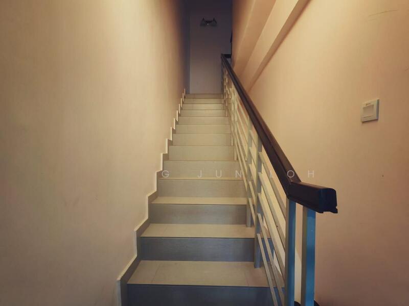 Jalan Indah @ Taman Bukit Indah - 5