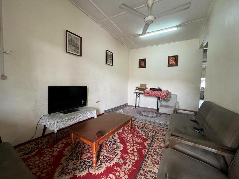 Taman Universiti - 1