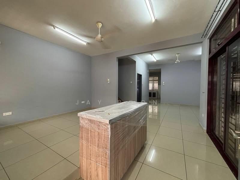 Rini Heights - 2