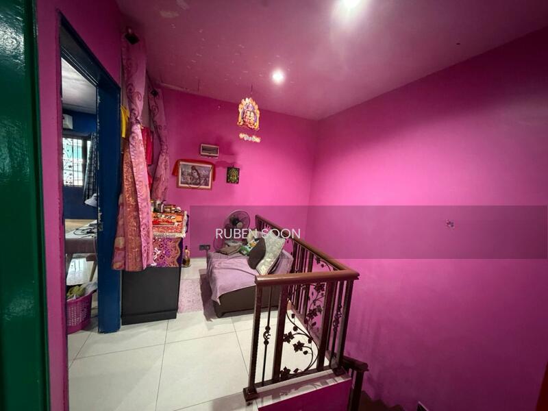 Damansara Kim - 5