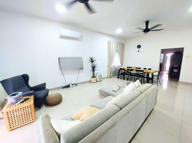 Bandar Saujana Putra - 2