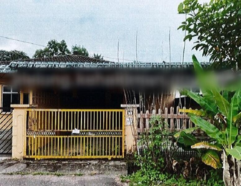 Jalan Sutera 1/2, Taman Puteri - 1