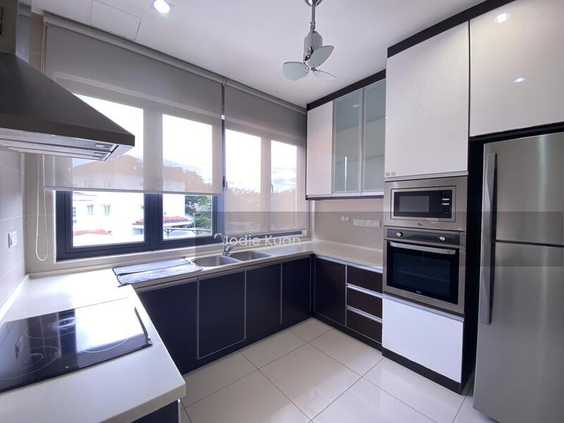 Se7en @ Thompson Residences - 5