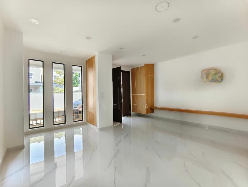 Bungalow at Taman Equine - 1