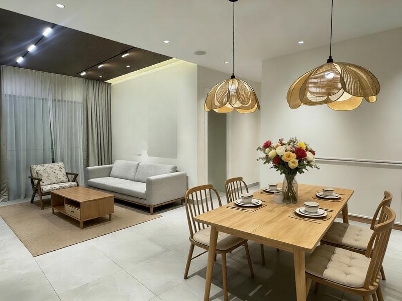 Royal Garden @ Sri Putramas 4 - 1