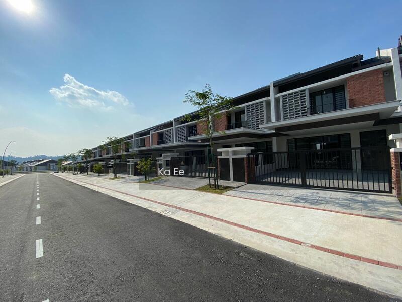 Elmina Valley 5 Elmina West - 4