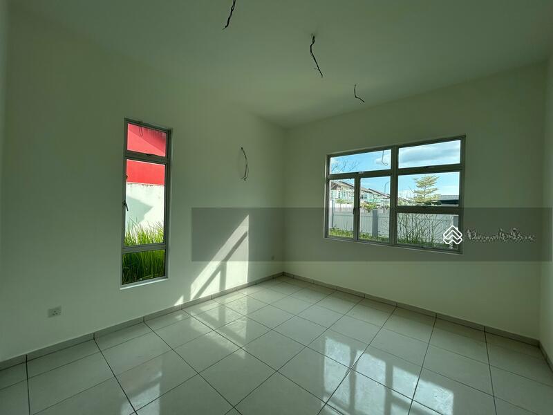 SINGLE STOREY BUNGALOW @TMN BKT SENAWANG PERDANA - 4