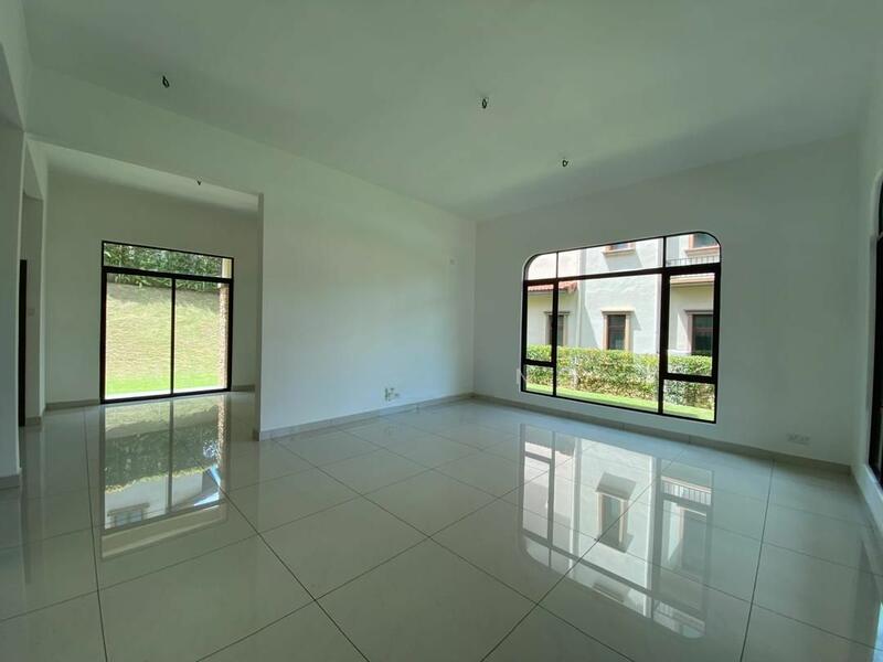 Bungalow at Diamond City - 3