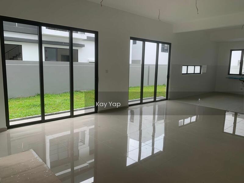 Semi-D house at Alam Impian - 2