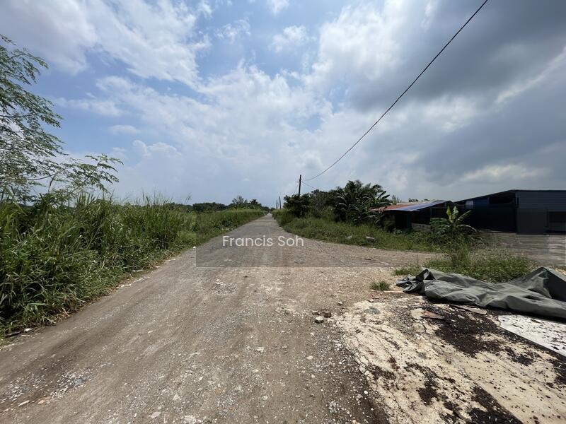 Residential Zoning Land for Sale in Kampung Johan Setia - 1