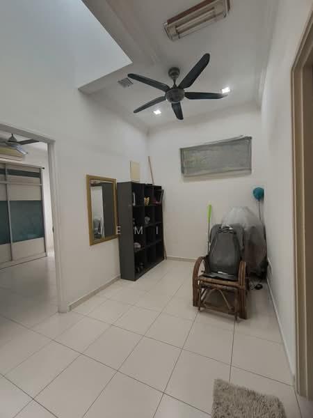 Taman Bukit Indah - 4
