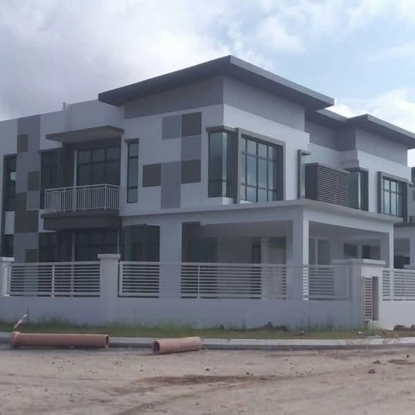 HILL TOP House with Nice View Corner Unit | 22x95 4r4b | Seremban 2 - 1