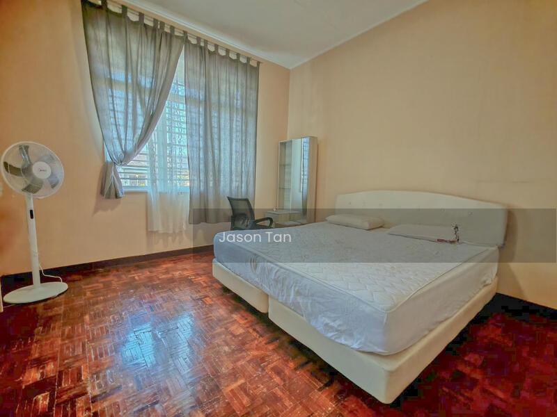 Taman Puncak Jalil - 2