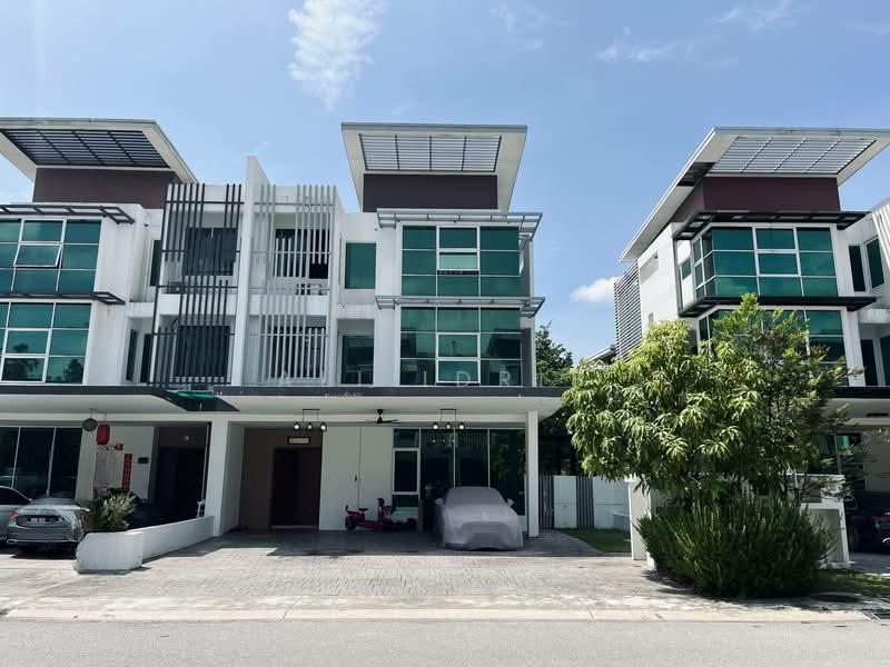 Jacaranda @ Garden Residence Cyberjaya - 1