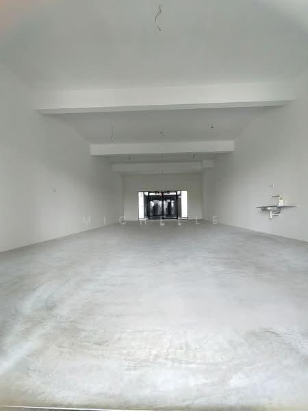 Strategically Located Shoplot @ Kuala Lumpur - 1