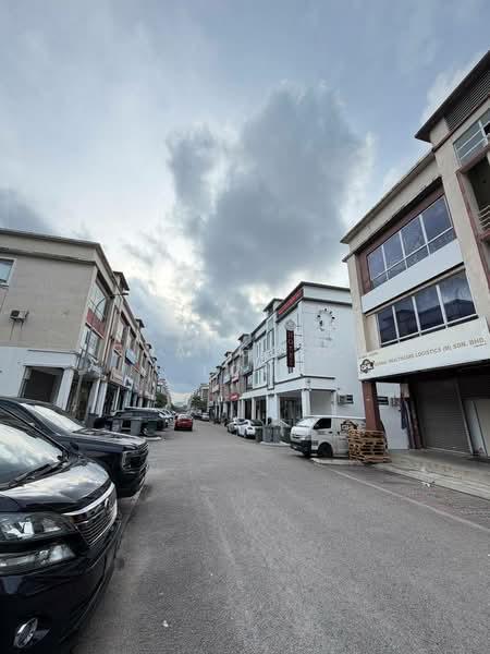 Jalan Austin Perdana 2/22,Taman Austin Perdana,81100,JB - 1