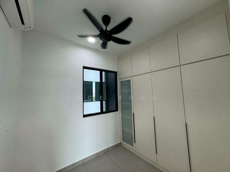 THE Address II, Taman Desa - 4