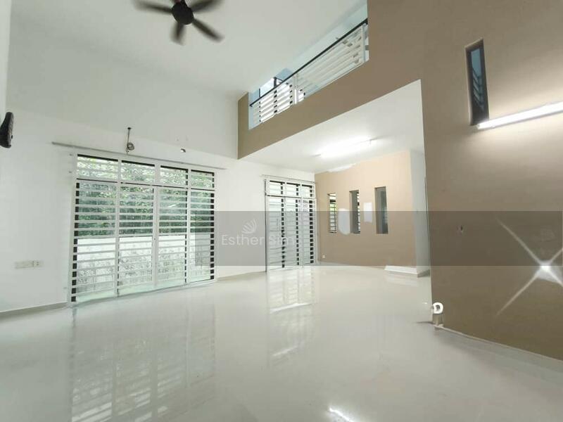 3 Storey Corner house at Taman Bayu Aman - 4