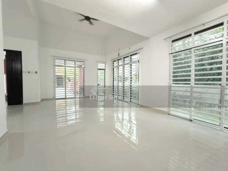 3 Storey Corner house at Taman Bayu Aman - 1