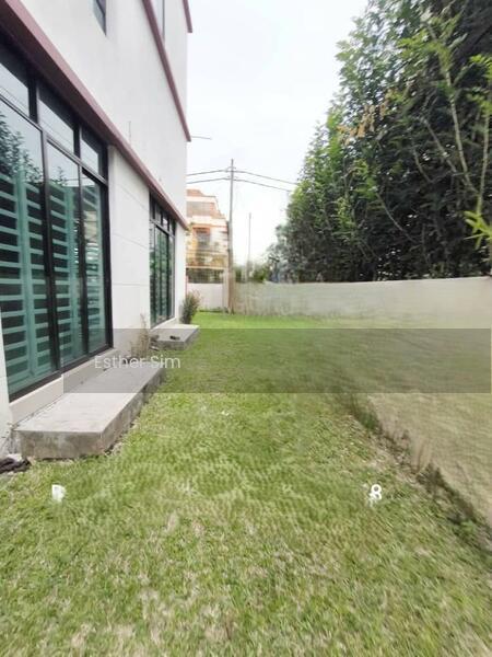 3 Storey Corner house at Taman Bayu Aman - 2