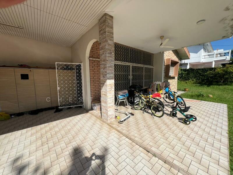 Ukay Heights Bungalow - 3