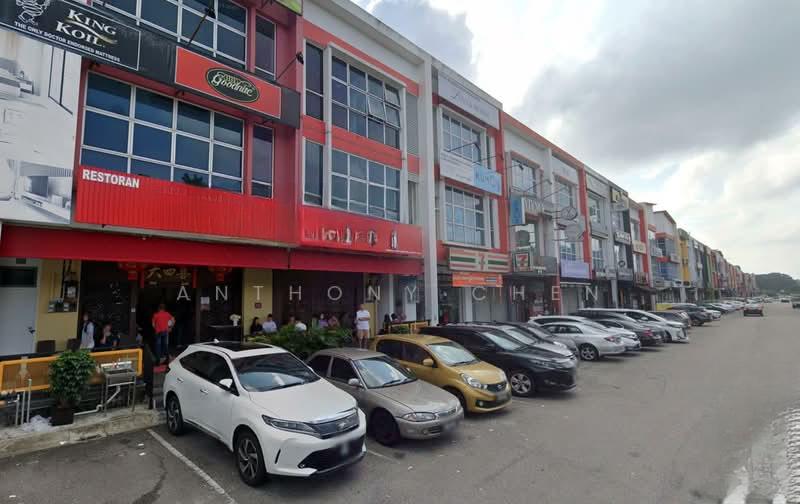 Jalan Mutiara 2 Taman Mount Austin 3 Storey shop for sale - 2
