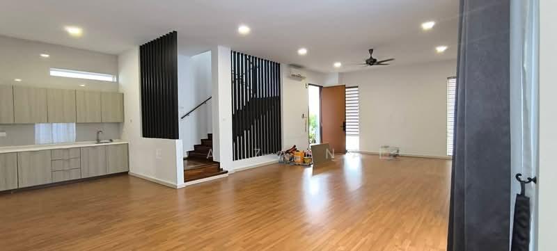 Lakefront Villa Cyberjaya - 4