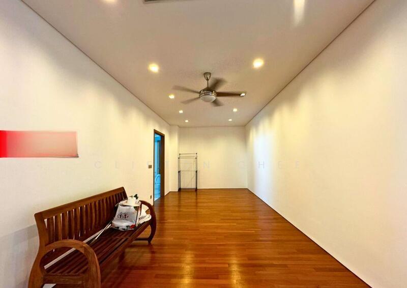 8 Gurney (The Shore Condominium) - 4