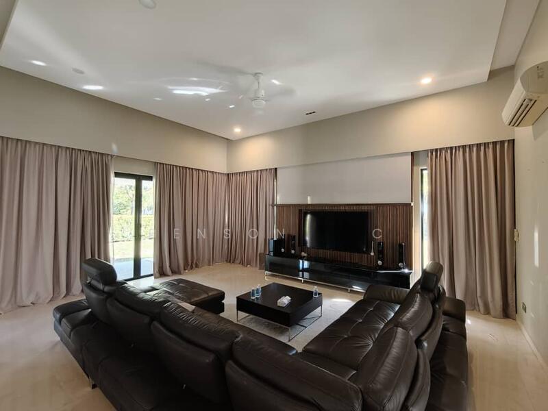 East Ledang Exclusive Corner Lot Bungalow for Sale - 3