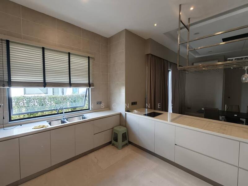 East Ledang Exclusive Corner Lot Bungalow for Sale - 4