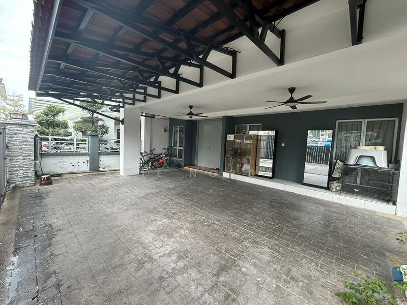 2.5 Storey Semi D Saujana Villa Kajang - 2