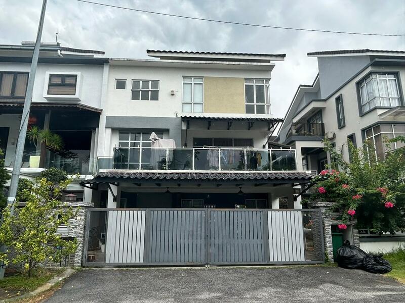 2.5 Storey Semi D Saujana Villa Kajang - 1
