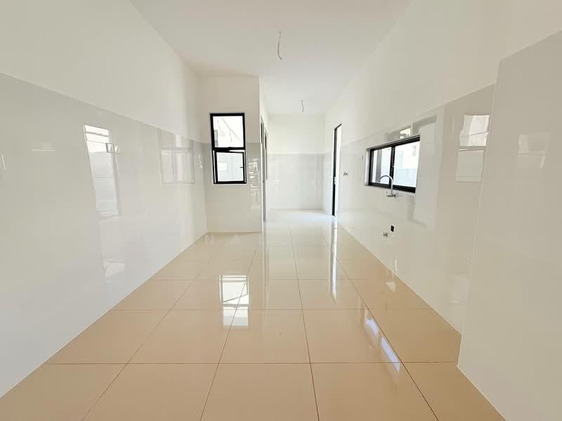 RESIDENSI BOTANI 3 - 3