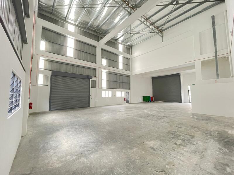 Palmera Semi Detached Factory For Sales in Bukit Minyak - 4