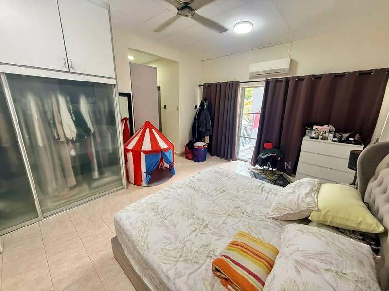 Bukit Jelutong - 2