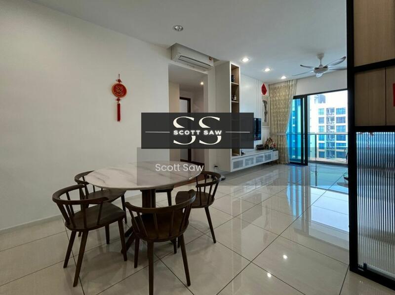 Queens Residences Q1 @ Queens Waterfront - 1