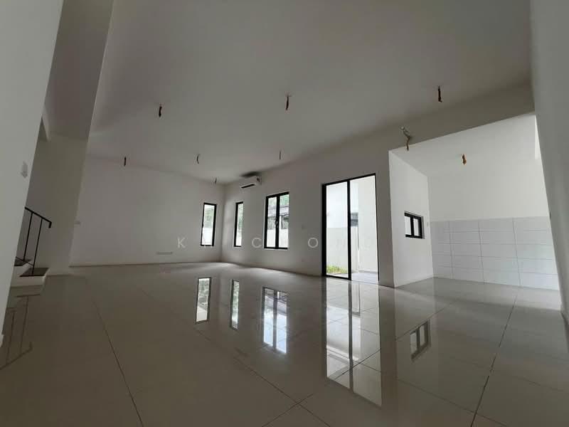 Bandar Tropicana Aman - 2