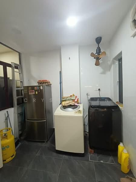 Rini Heights - 3