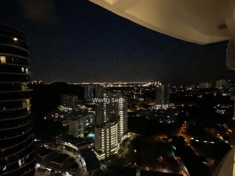 University Place (Plaza Ivory) - 3