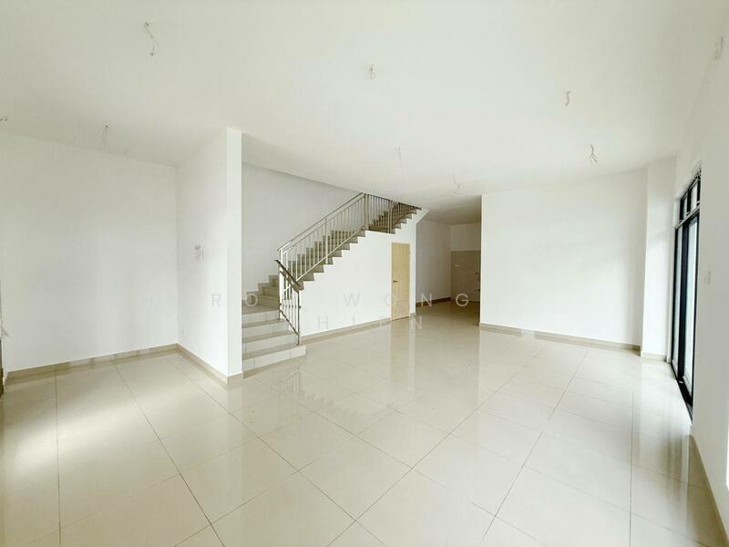 Austin Mutiara Austins Mutiaras Austin Mutiara Cluster Corner - 2