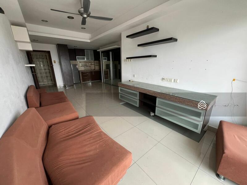 Vista Millennium Condominium - 4