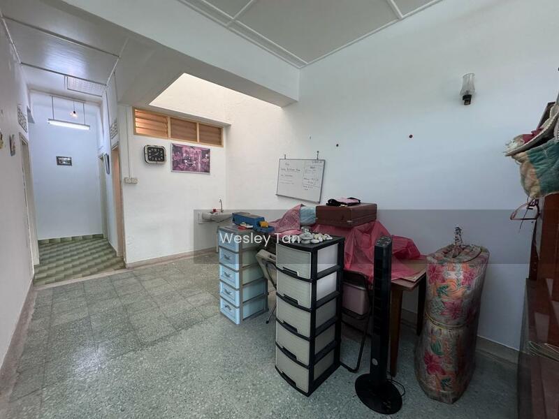 Ujong Pasir Freehold Single Storey Semi-D Taman Seaview - 5