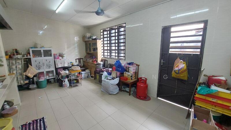 Bercham, Tasek Timur - 4